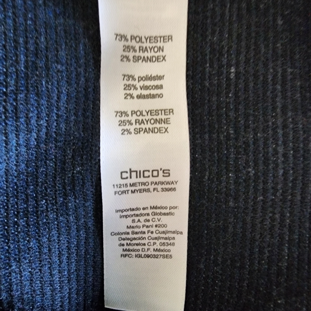 Chico’s Blue 3/4 Sleeve Stretch Top Size 1 (M 8/10) - Picture 7 of 8